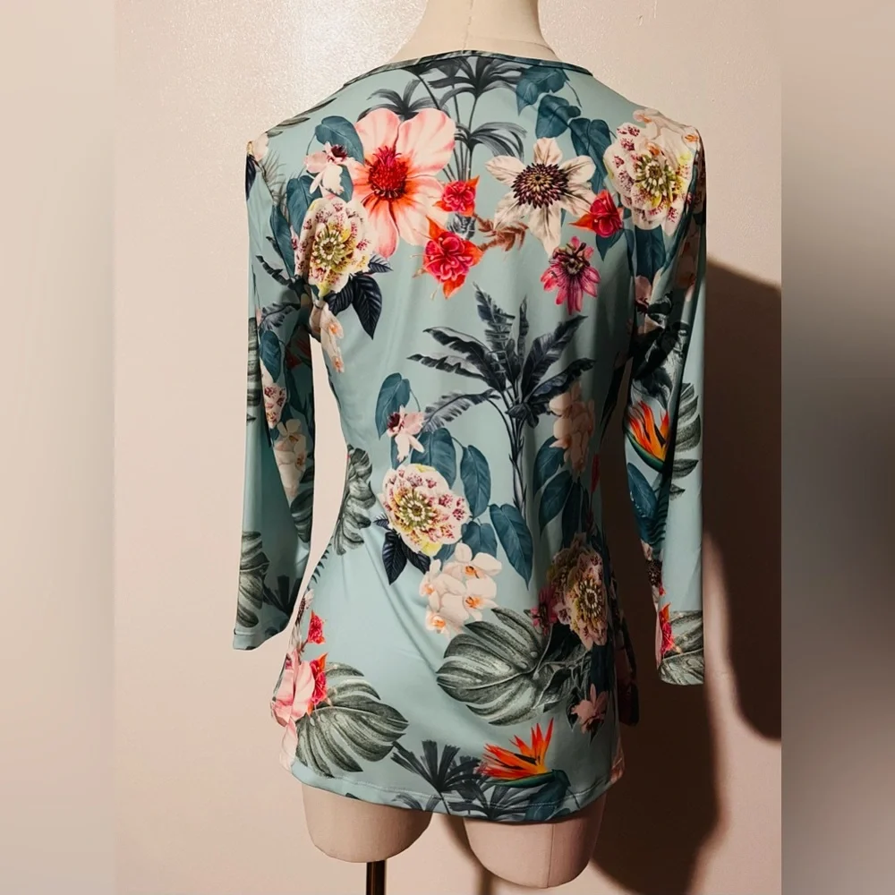 Boston Proper Floral Top - Picture 6 of 7